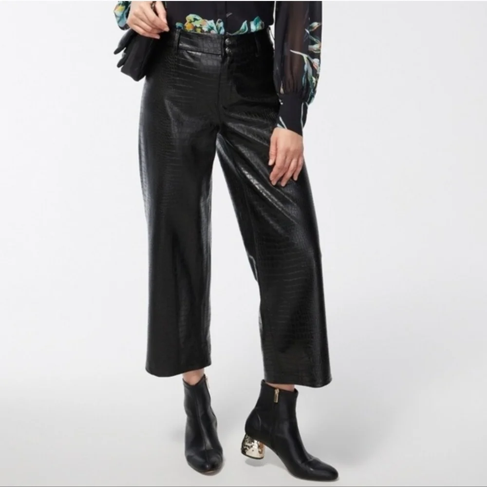 Chico's Faux Leather Croc Embossed Wide Leg Pants Size 0 (Chico's Size 4) Black - Picture 11 of 12